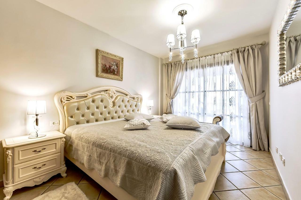 Apartment Elite Palace Адехе Экстерьер фото